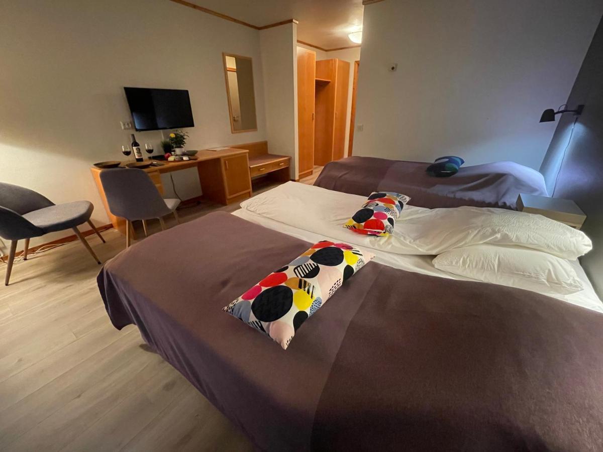 Somna & Gjestegard Motel